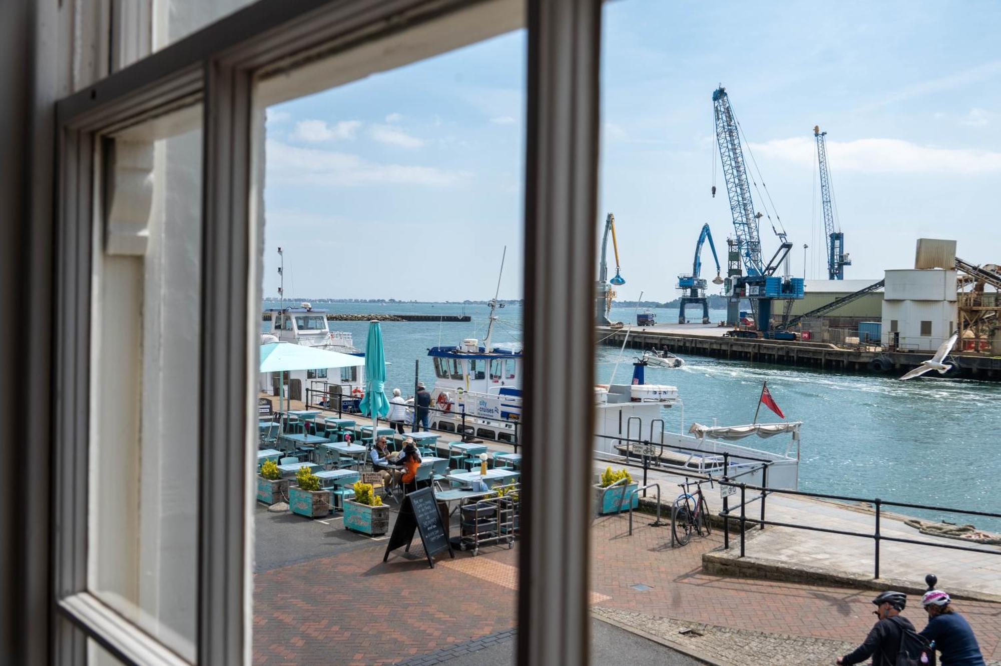 The Old Custom House Appartement Poole Buitenkant foto